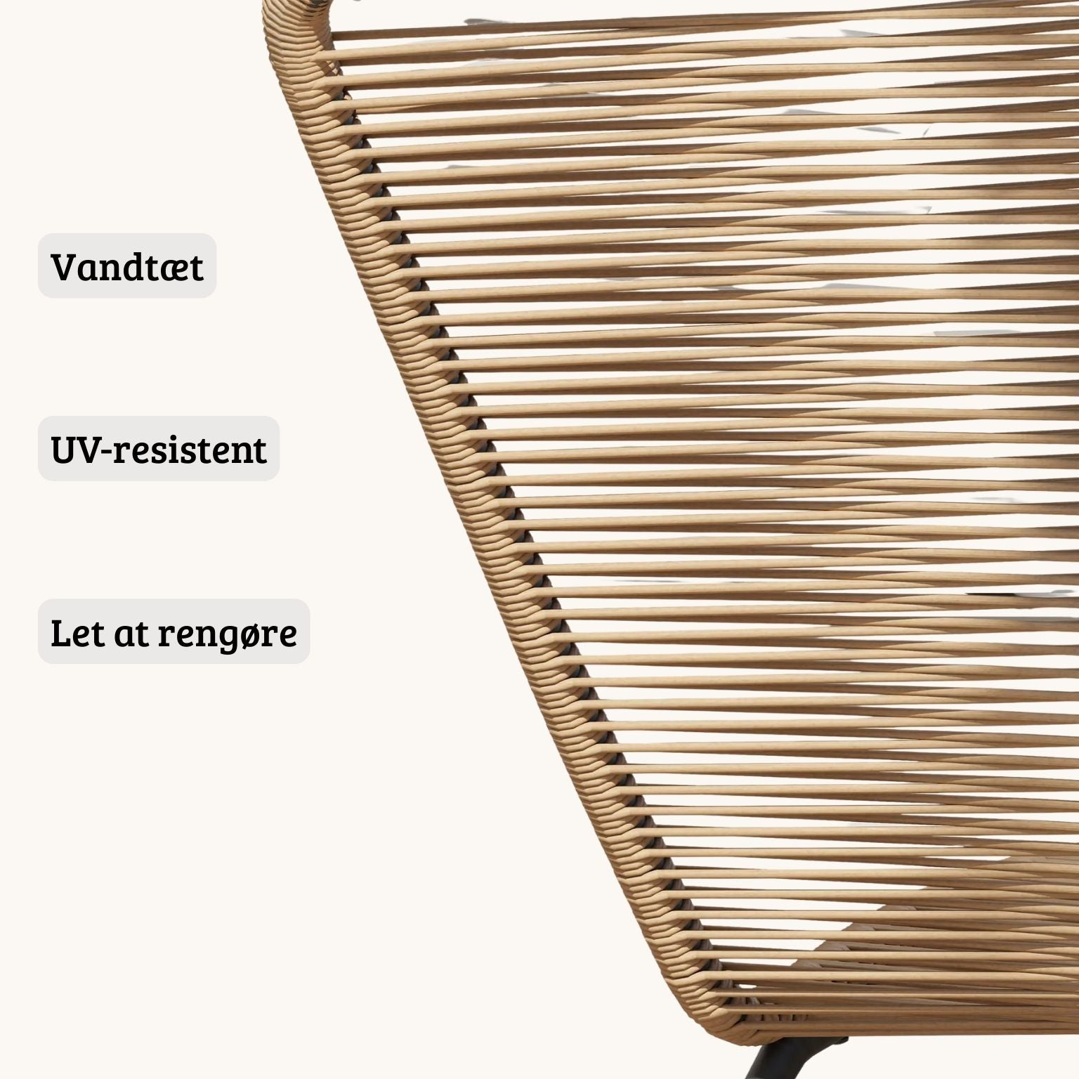 Ergonomische Sonnenliege aus naturfarbenem Polyrattan – Stilvolles S-förmiges Design