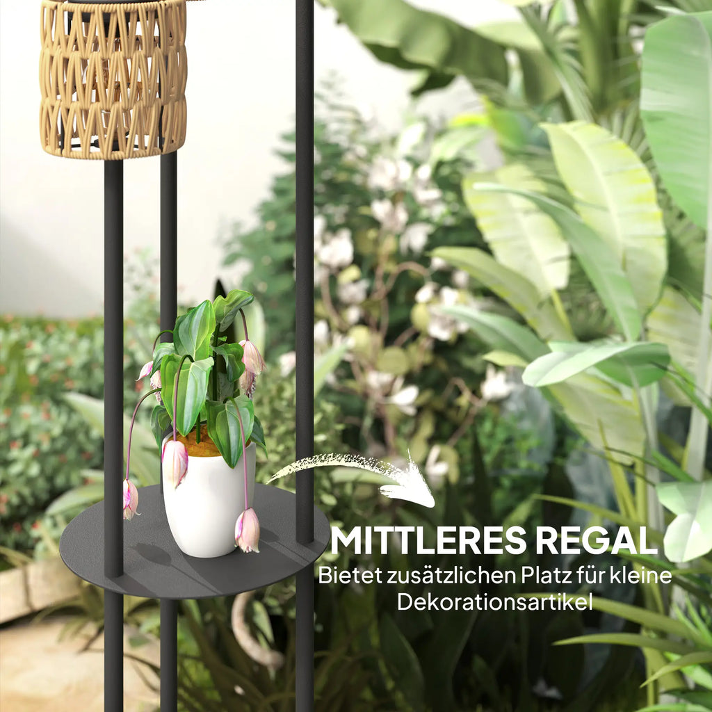 Elegante Solarbetriebene Gartenlampe aus Rattan mit Drei Lampenschirmen